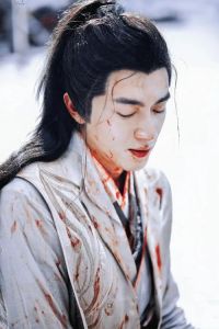 古偶美男颜值争议_过度医美毁形象？