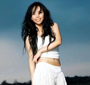 张惠妹什么时候火的 从姐妹到阿密特，华语天后音乐之旅