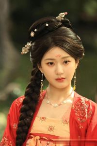 各大平台剧集战激烈！成毅新武侠标杆，赵露思野心豪门，多剧精彩！